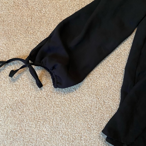 Forever 21 nice top - Picture 3 of 4